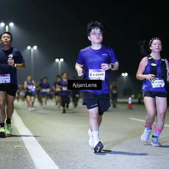 Runner Photo 7351078