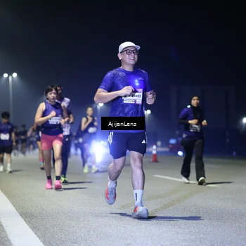 Runner Photo 7351110