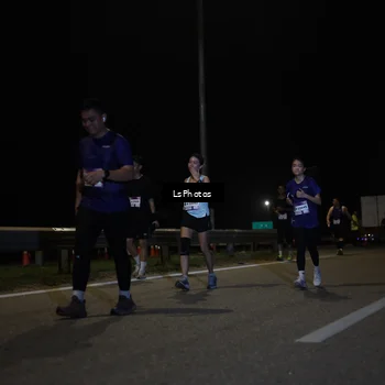 Runner Photo 7351117