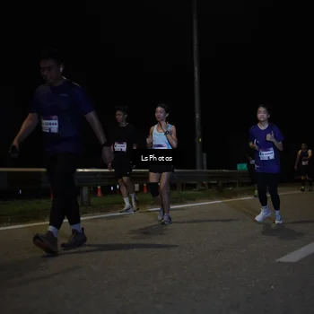 Runner Photo 7351124