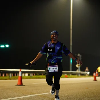 Runner Photo 7351125