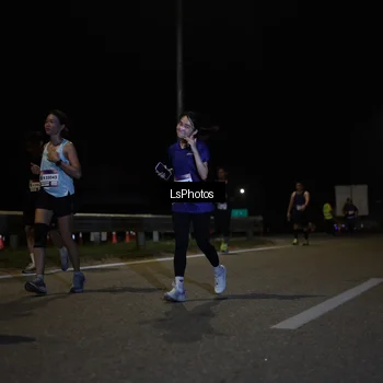 Runner Photo 7351132
