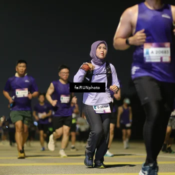 Runner Photo 7351134