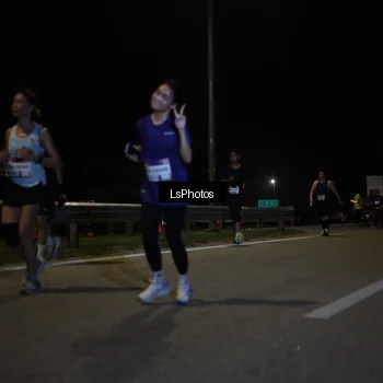 Runner Photo 7351138