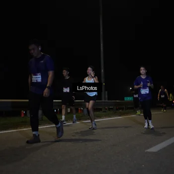 Runner Photo 7351142