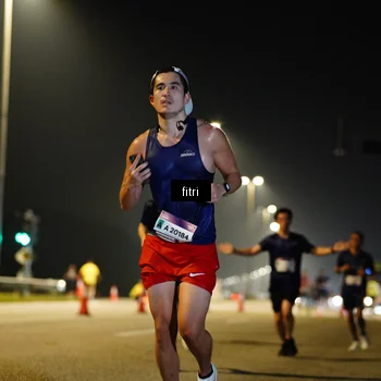 Runner Photo 7351150