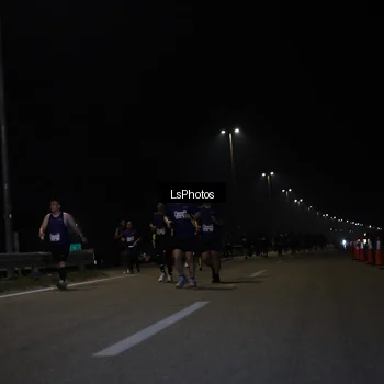 Runner Photo 7351156