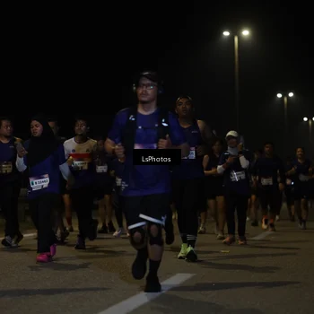 Runner Photo 7351165