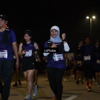 Runner Photo 7351173