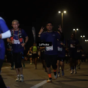 Runner Photo 7351189