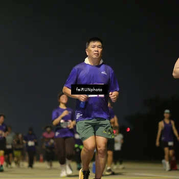 Runner Photo 7351199