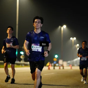 Runner Photo 7351215