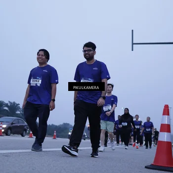 Runner Photo 7351223