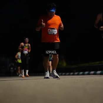 Runner Photo 7351239