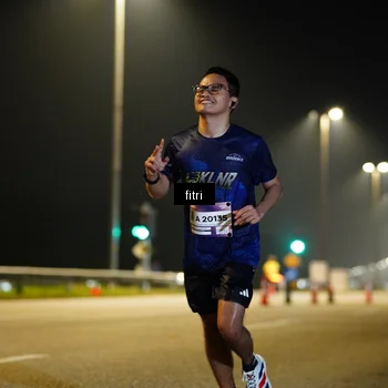 Runner Photo 7351250