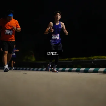 Runner Photo 7351257