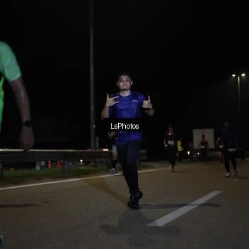 Runner Photo 7351279