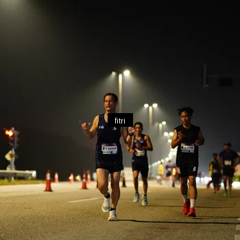 Runner Photo 7351281