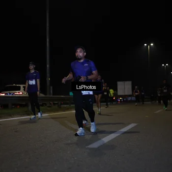 Runner Photo 7351284