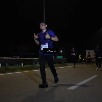 Runner Photo 7351287