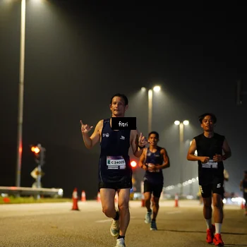 Runner Photo 7351300