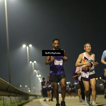 Runner Photo 7351302