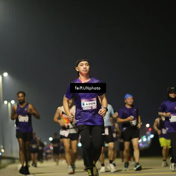 Runner Photo 7351312