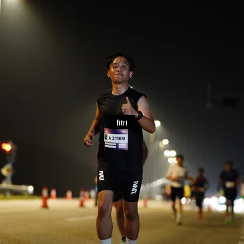 Runner Photo 7351319