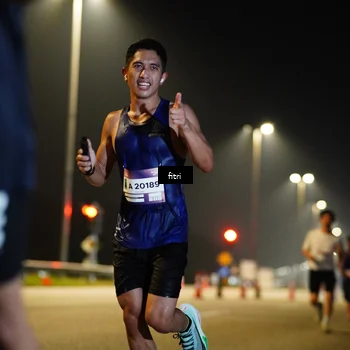Runner Photo 7351346