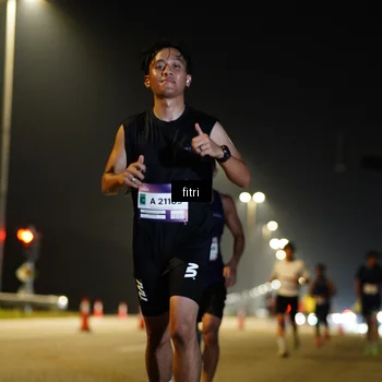 Runner Photo 7351347