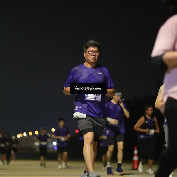 Runner Photo 7351369