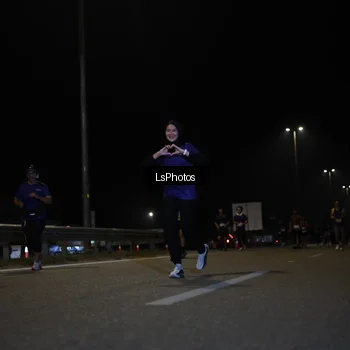 Runner Photo 7351376