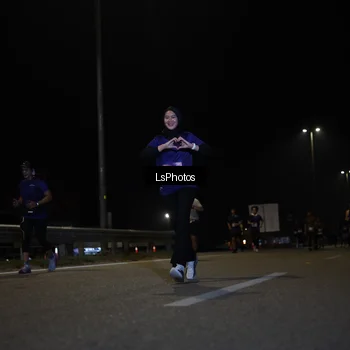 Runner Photo 7351383