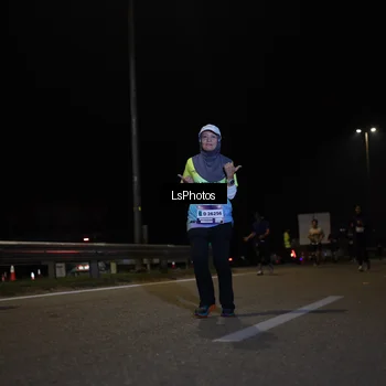 Runner Photo 7351384