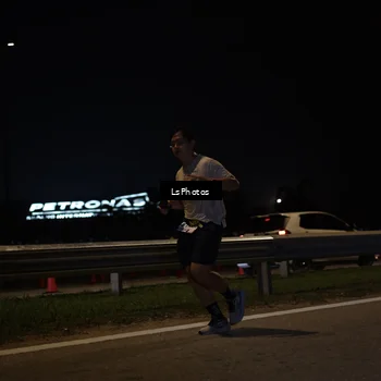 Runner Photo 7351394