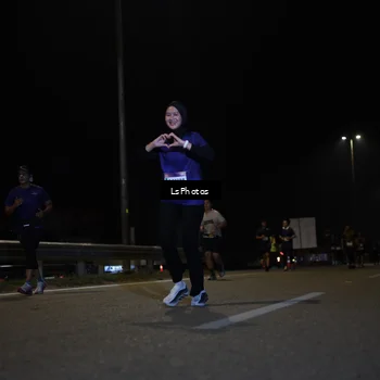 Runner Photo 7351395