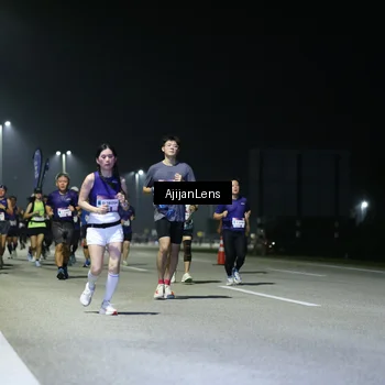 Runner Photo 7351396