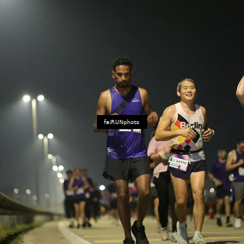 Runner Photo 7351398