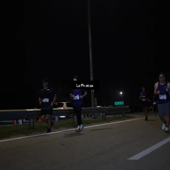 Runner Photo 7351399