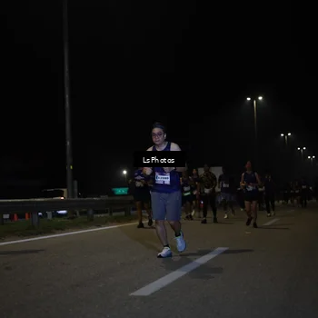Runner Photo 7351405
