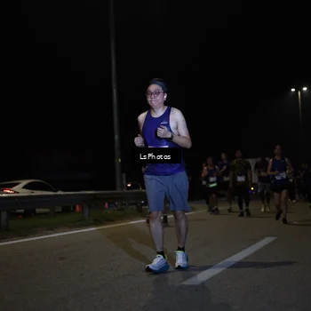 Runner Photo 7351416