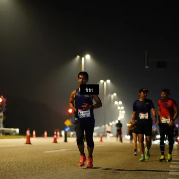 Runner Photo 7351432