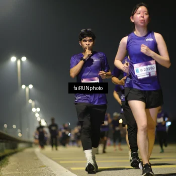 Runner Photo 7351445