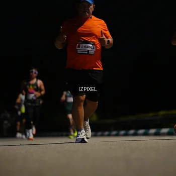 Runner Photo 7351453