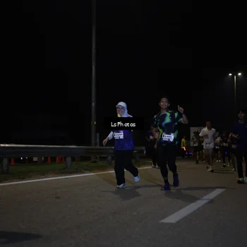 Runner Photo 7351506
