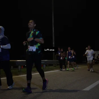 Runner Photo 7351523