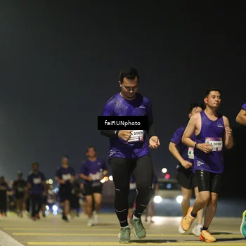 Runner Photo 7351533
