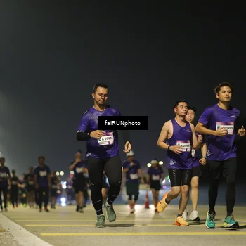 Runner Photo 7351541