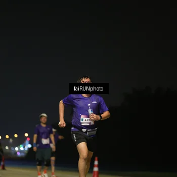 Runner Photo 7351547