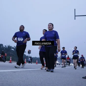 Runner Photo 7351552